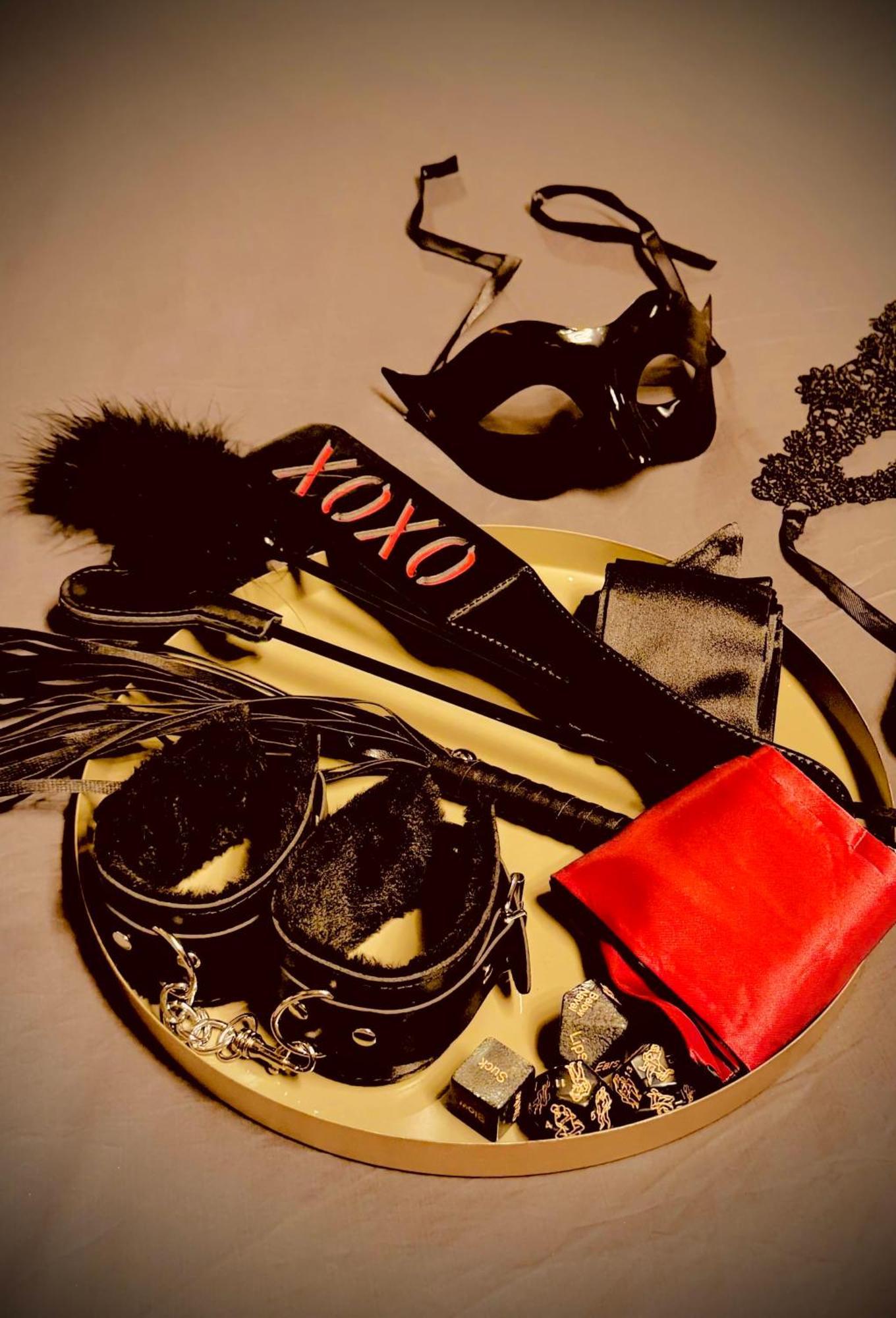 Love Room La Croix De Saint Andre 외부 사진