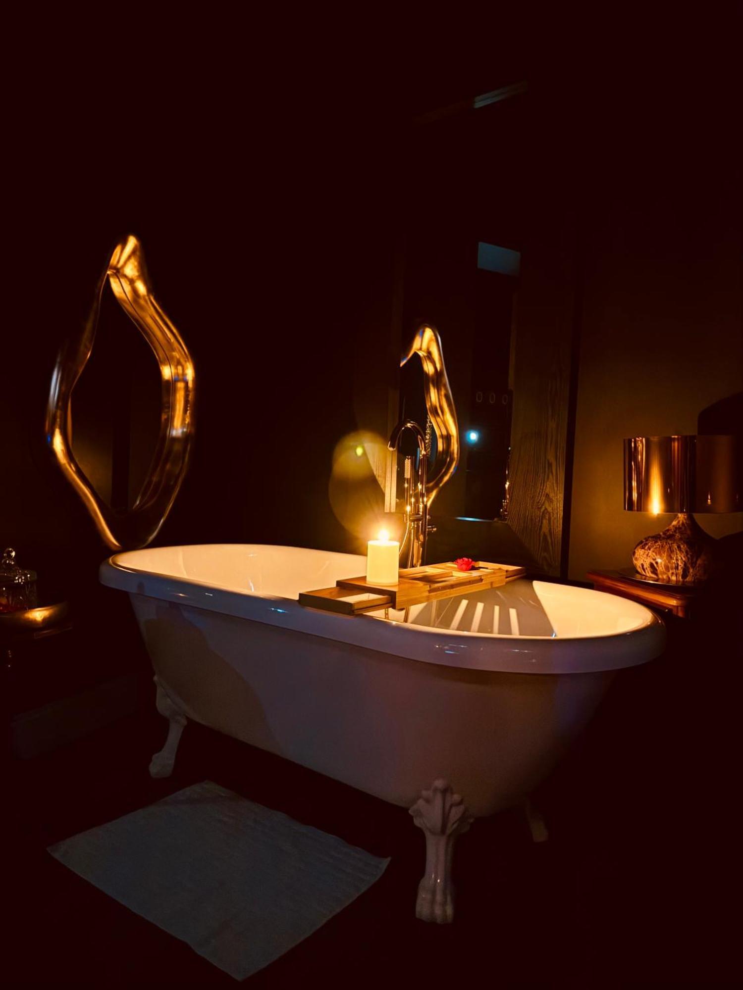 Love Room La Croix De Saint Andre 객실 사진